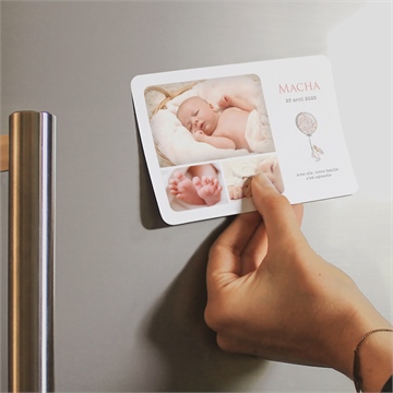Faire-part naissance tendre lapin magnet - Mise en situation