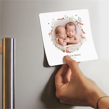 Faire-part naissance jumeaux & animaux magnet - Mise en situation
