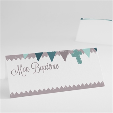 Marque-place baptême colombe et banderoles