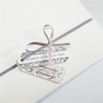 Faire-part mariage floral et romantique - Détail de la pochette