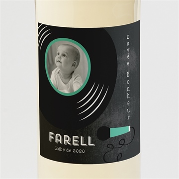 Etiquette de bouteille naissance a la guitare