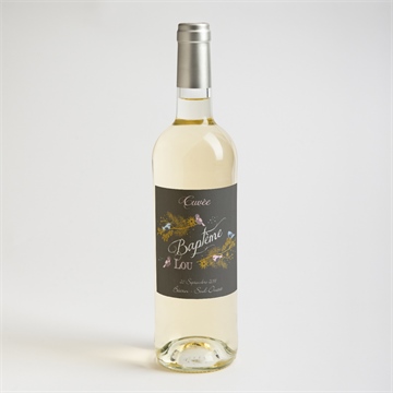 Etiquette de bouteille baptême annonce surprise - Mise en situation