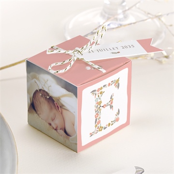 Boîte de dragées baptême initiales à motifs