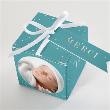 Boîte de dragées baptême motifs étoilés - Dessus de la boite