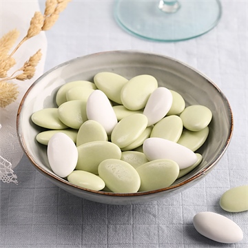 Dragées vert céladon pour communion - chocolat