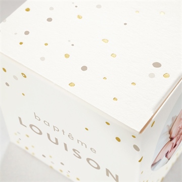 Boîte de dragées baptême envolée minimaliste - Détail de la boîte
