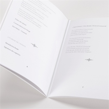 Livret de messe mariage monogramme - Mise en situation
