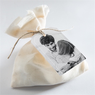 Etiquette mariage love bracelet - Mise en situation