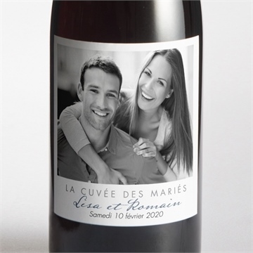 Etiquette de bouteille mariage en relief photo