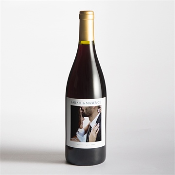 Etiquette de bouteille mariage jouy exclusif - Mise en situation