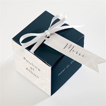 Boîte de dragées mariage notre passeport - Dessus de la boîte