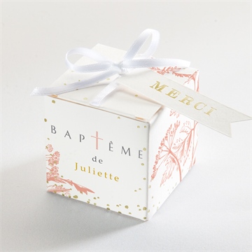 Boîte de dragées baptême gravure gaufrée dorure