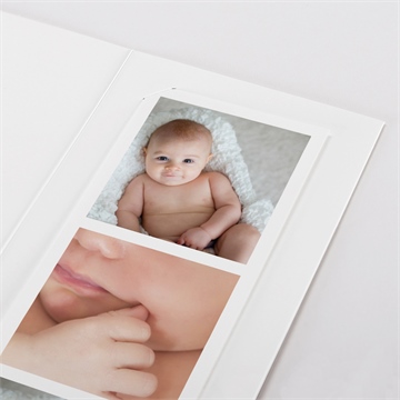 Faire-part naissance tendre bisou photomaton - Détail du faire-part