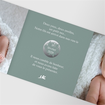 Faire-part naissance végétal vert pastel accordéon - Détail du faire-part
