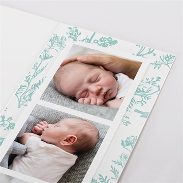 Faire-part de baptême gravure en rond photomaton - Détail du faire-part