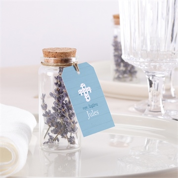 Mignonette baptême noeud et croix étiquette - Mise en situation