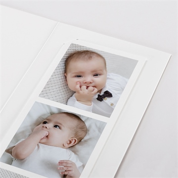 Faire-part de baptême alphabet original photomaton - Détail du faire-part