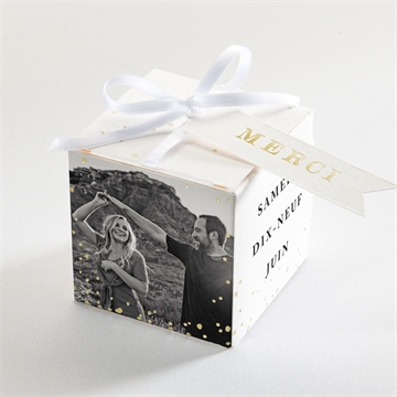 Boîte à dragées dorure - cube