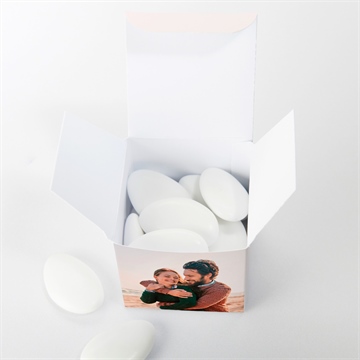 Boîte de dragées mariage tendre capsule - Intérieur de la boîte