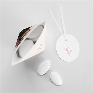 Boîte de dragées mariage tendre capsule étui - Mise en situation