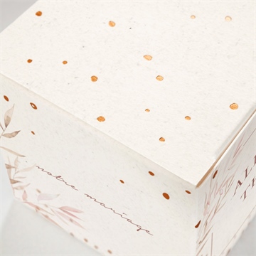 Boîte de dragées mariage poésie boheme dorure - Détail de la boîte