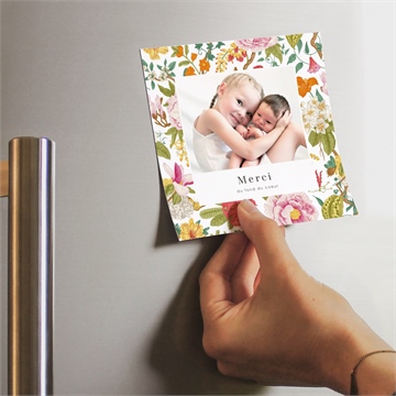 Remerciement naissance coloré magnet - Mise en situation