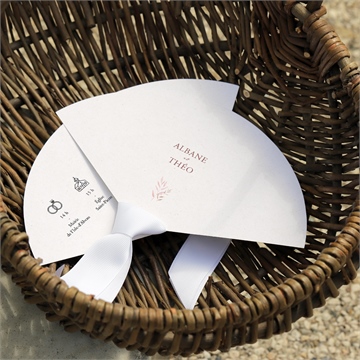 Eventail mariage poésie boheme - Mise en situation