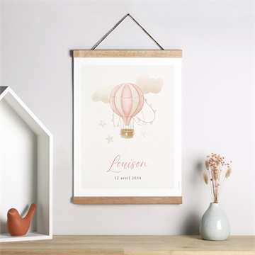 Affiche naissance une montgolfière - Mise en situation