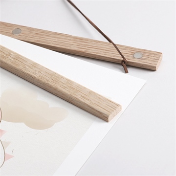 Affiche naissance une montgolfière - Détail des supports en bois