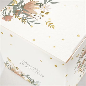 Boîte de dragées baptême tout en joie dorure - Détail de la boîte