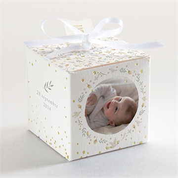 Boîte de dragées baptême vers le beau dorure - Dos de la boîte