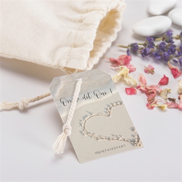 Boîte de dragées mariage dans le sable pochon - Mise en situation