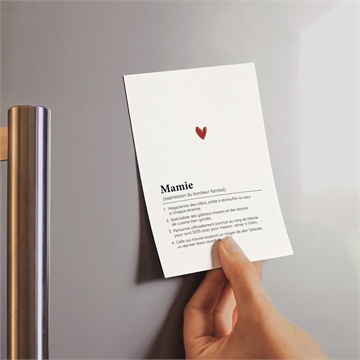 Carte annonce grossesse mamie magnet - Mise en situation