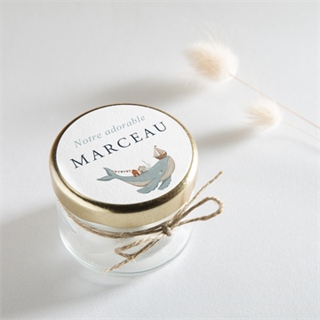 Sticker naissance mon amie la baleine - Mise en situation