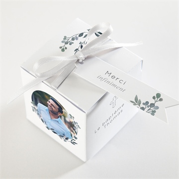 Boîte de dragées baptême adulte eucalyptus - Dessus de la boîte