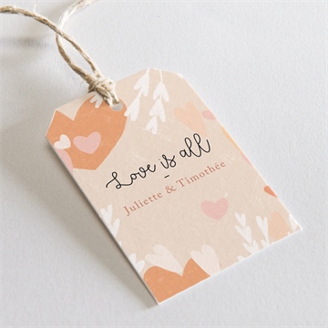 Etiquette mariage love is all