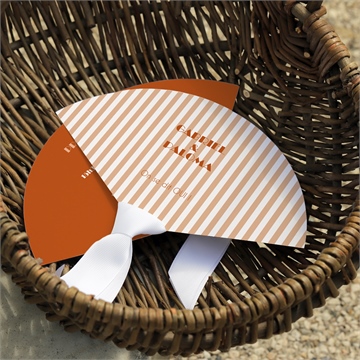 Eventail mariage terracotta estival - Mise en situation