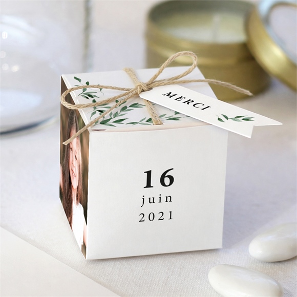 Boîte de dragées communion Belle Simplicité réf.N340287