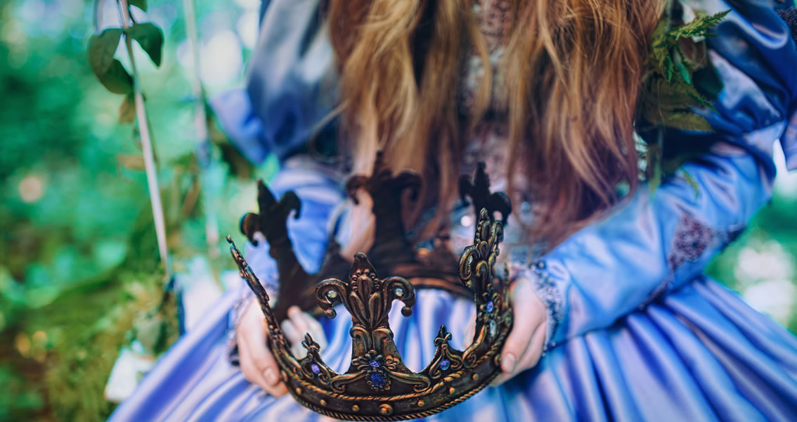 Couronne princesse dorée - la magie du deguisement, costumes medieval